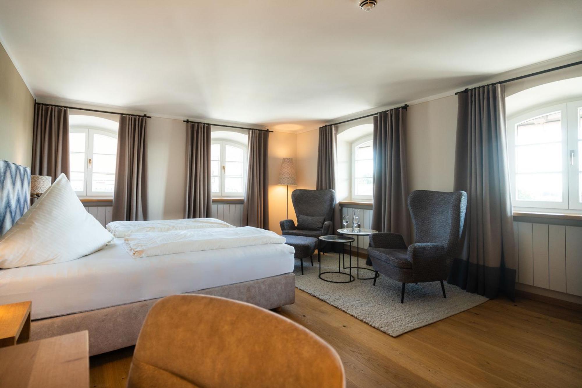Hotel Gasthof Alte Post Holzkirchen Holzkirchen  Kültér fotó