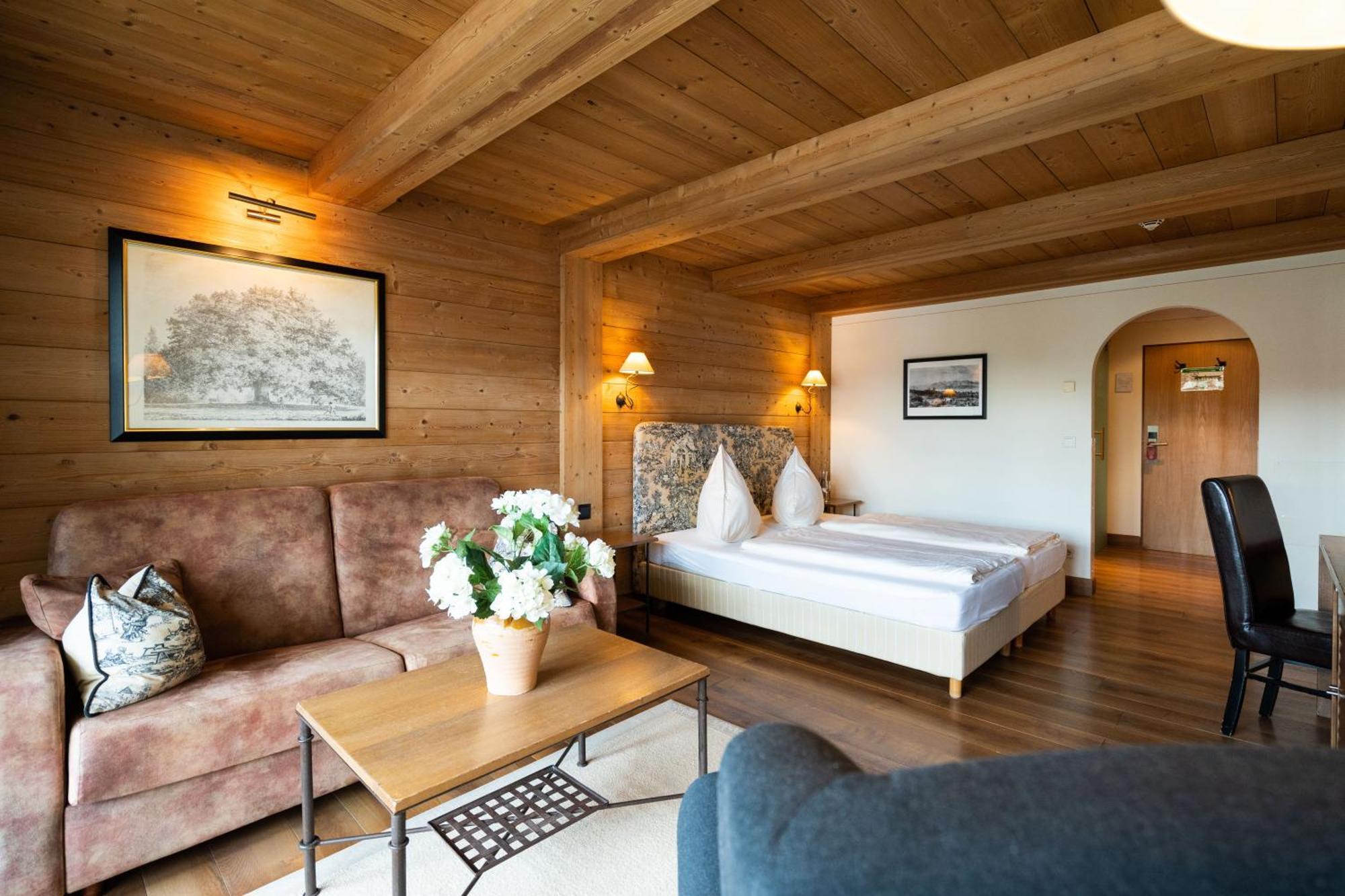 Hotel Gasthof Alte Post Holzkirchen Holzkirchen  Kültér fotó